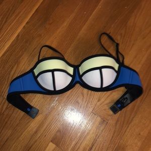 Triangl bikini